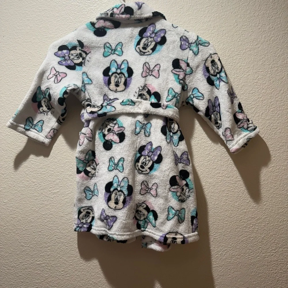 Disney White Minnie Mouse Fleece Robe with Pastel Bows - Picture 3 of 10
